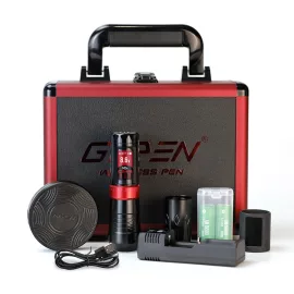 Ava GTS (2,0–4,5 mm) Tattoo-Pen (Schwarz-Rot) – kabellos