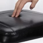 Görgős, légrugós tetováló szék háttámlával (fekete)